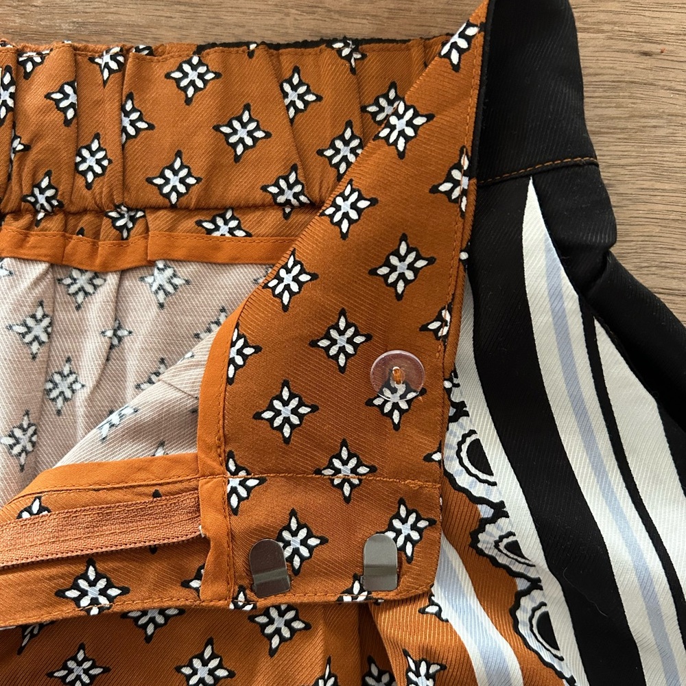 Anthropologie Orange and Black Wide Leg Pants with Striking Pattern - Picture 3 of 6